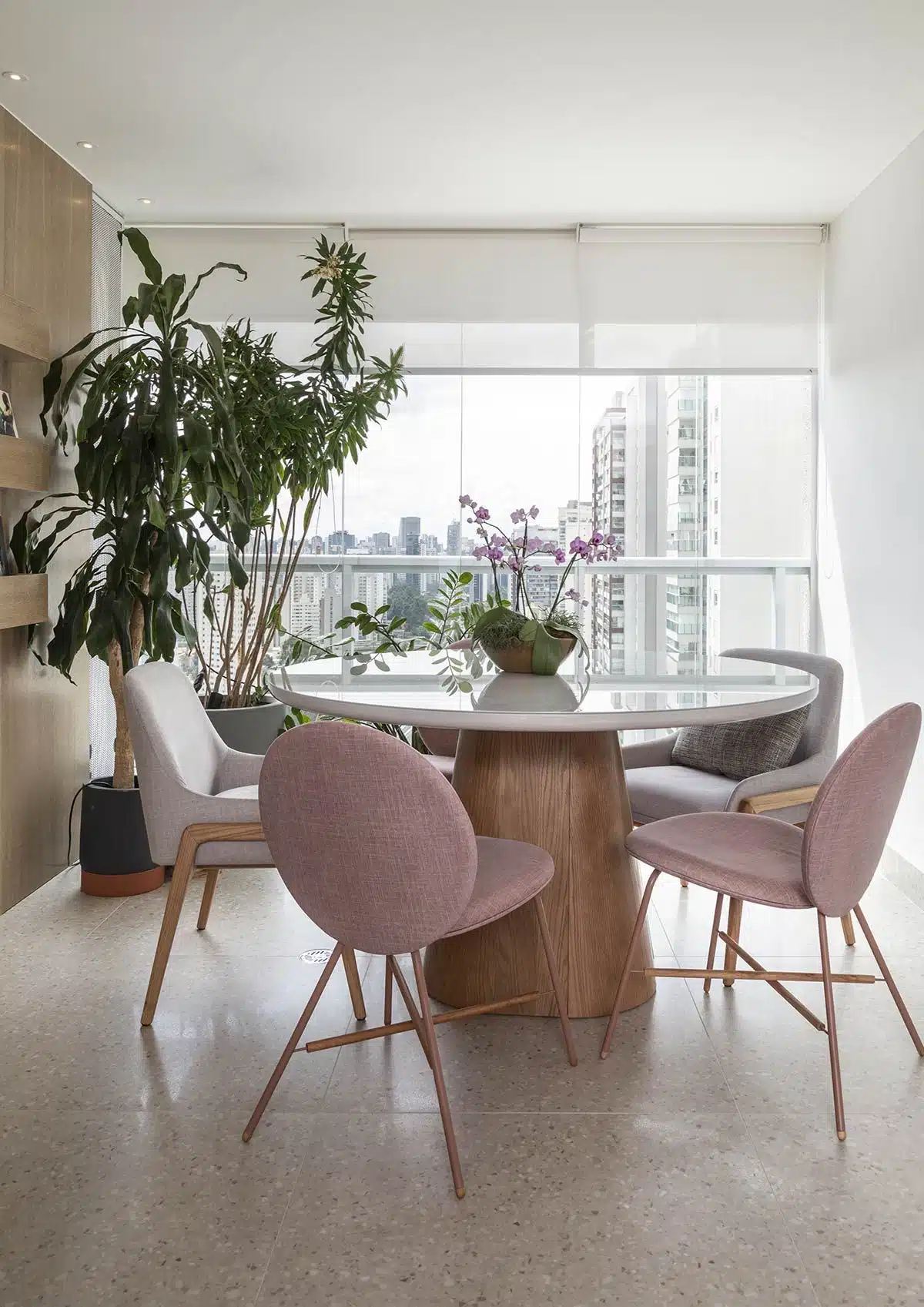 Cor que combina com rosa na decoração