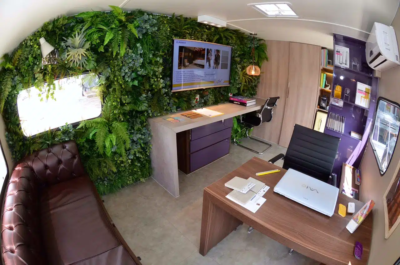 Arquiteto de Bolso, interior do trailer da Upik
