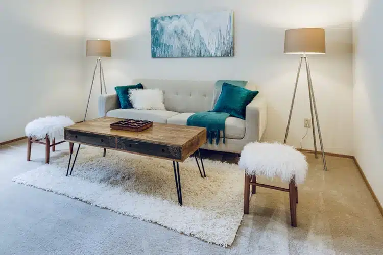 decoração de sala simples e barata