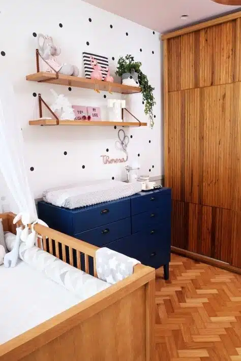 Dicas para quarto de bebê, cores claras, papel de parede