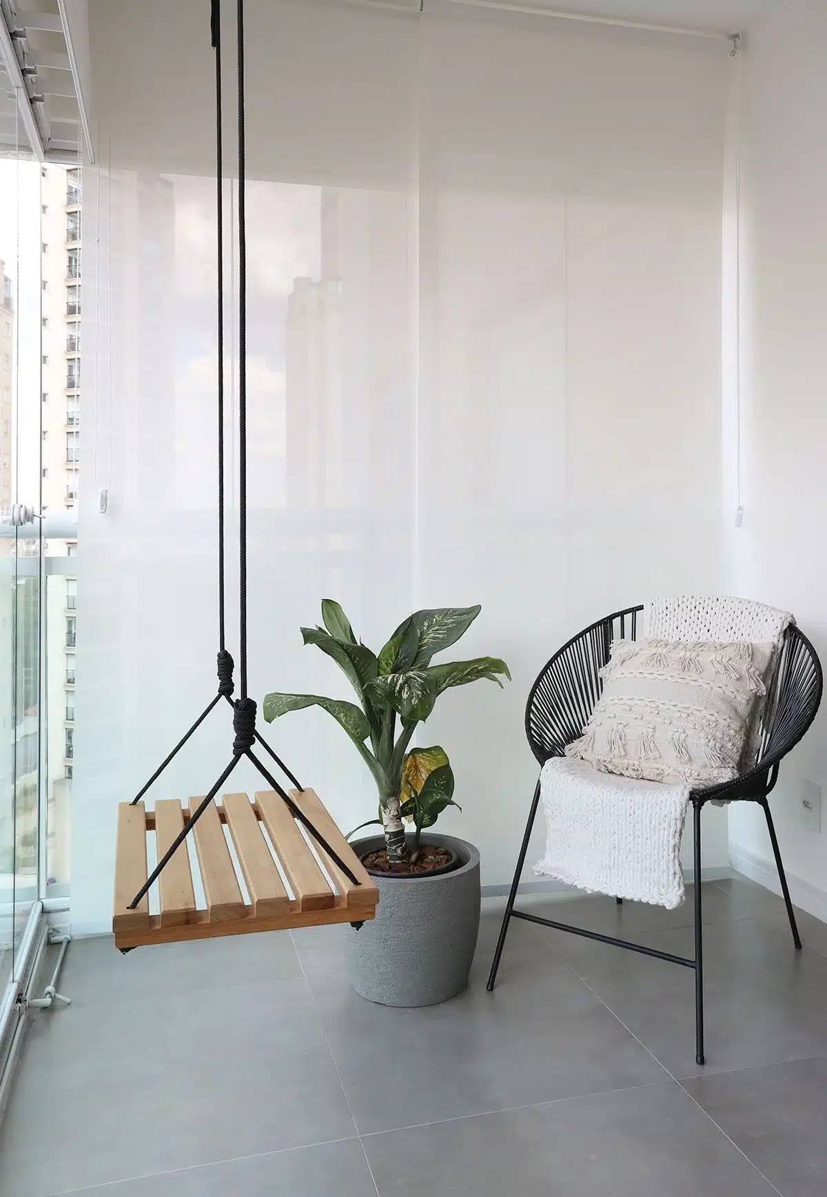 Minimalismo na decoração, sacada de apartamento