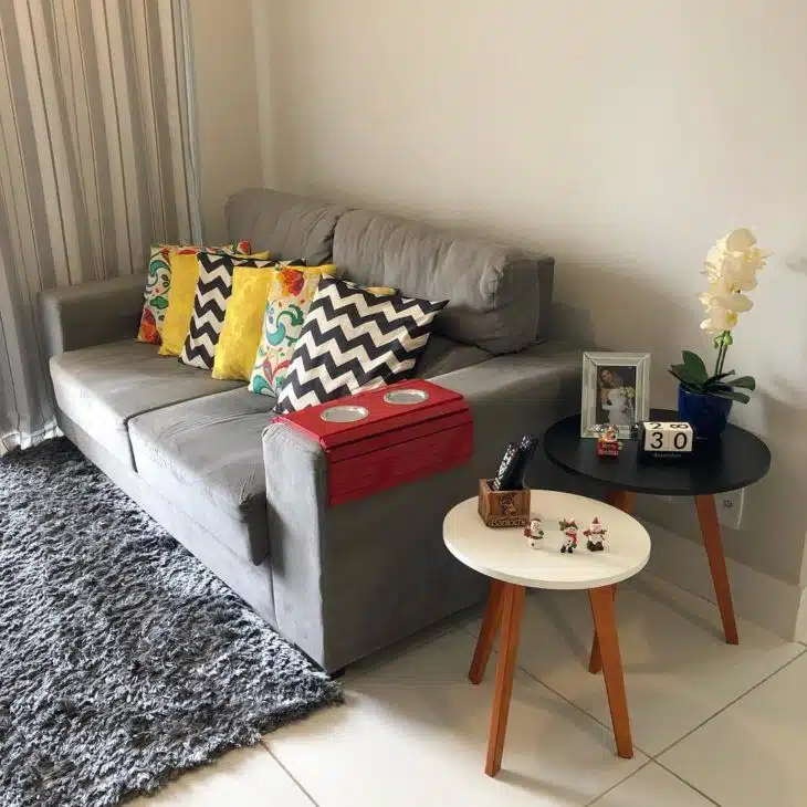 Móveis multifuncionais, mesas laterais