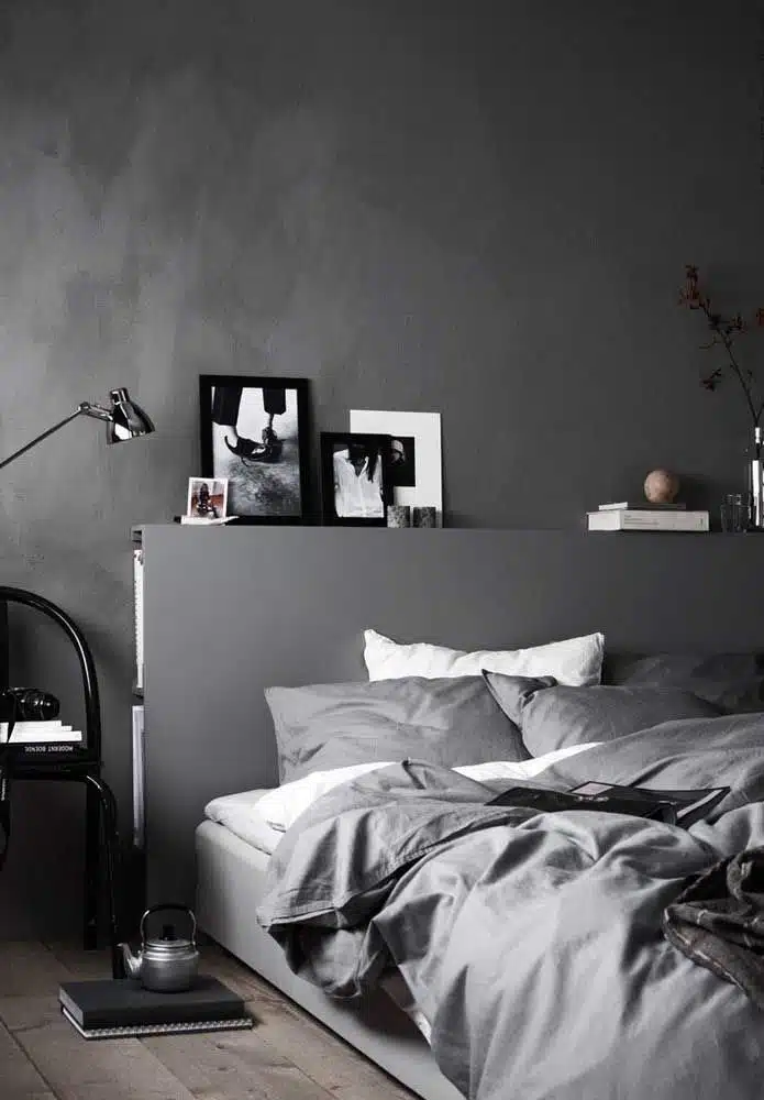 Quarto cinza e preto