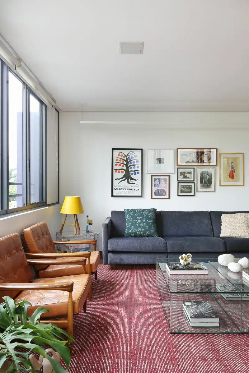Tapetes para sala de estar: 7 ideias para renovar a cara do seu ambiente